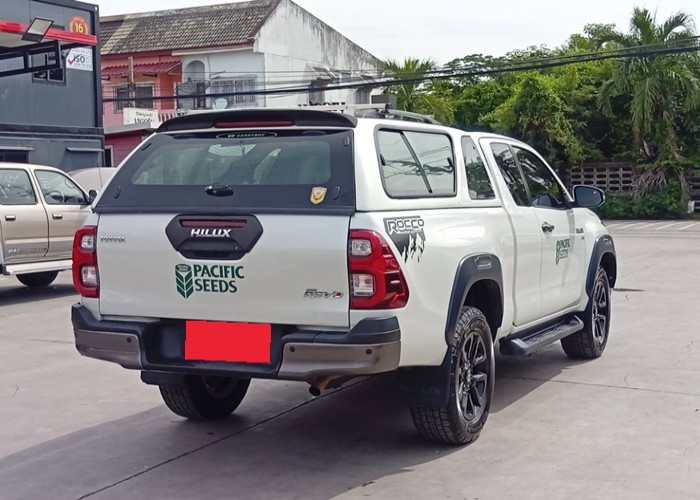 Used 7
                    TOYOTA
                     for Sale Image