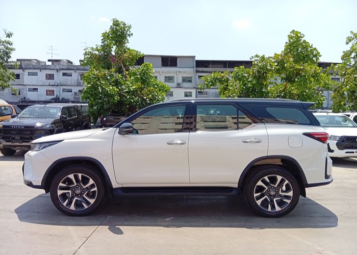 Used 1
                    TOYOTA
                     for Sale Image