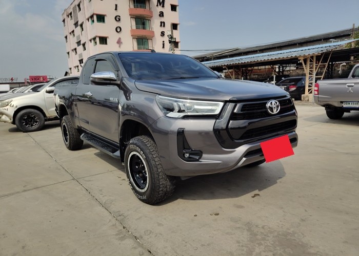 Used 5
                    TOYOTA
                     for Sale Image