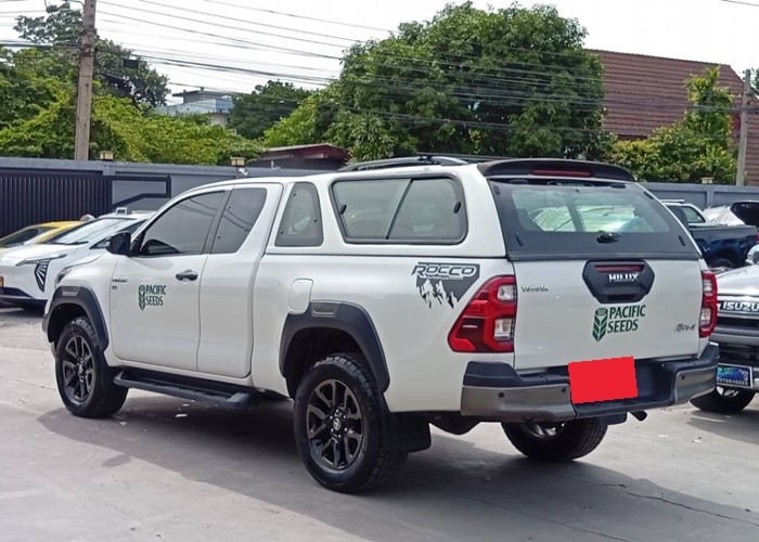 Used 7
                    TOYOTA
                     for Sale Image