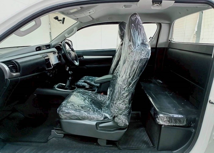 Used 12
                    TOYOTA
                     for Sale Image