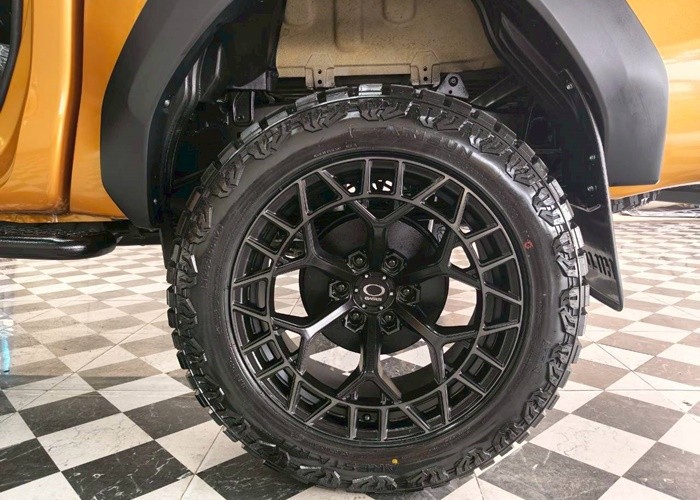 Used 12
                    TOYOTA
                     for Sale Image