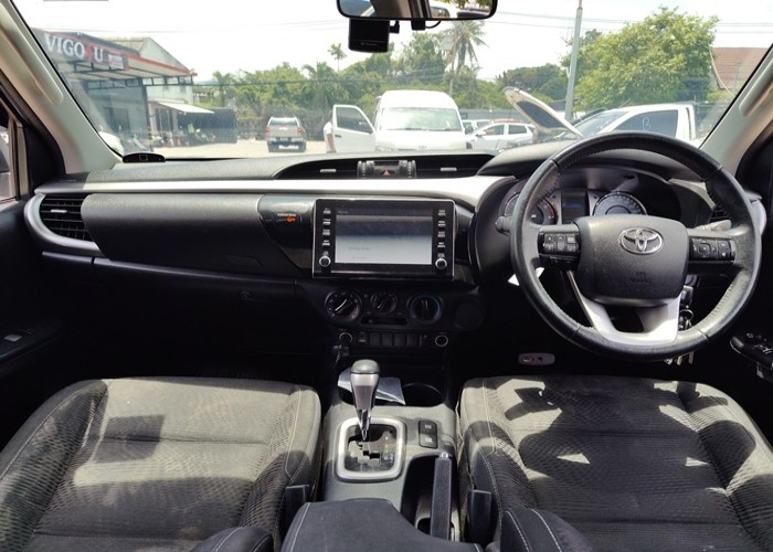 Used 5
                    TOYOTA
                     for Sale Image