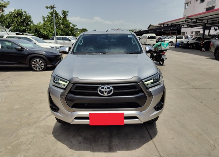 Used 5
                    TOYOTA
                     for Sale Image
