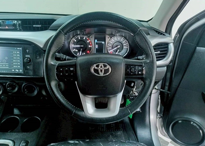 Used 11
                    TOYOTA
                     for Sale Image