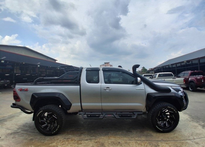 Used 6
                    TOYOTA
                     for Sale Image