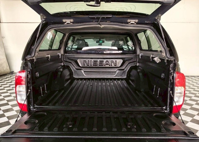 Used 7
                    NISSAN
                     for Sale Image