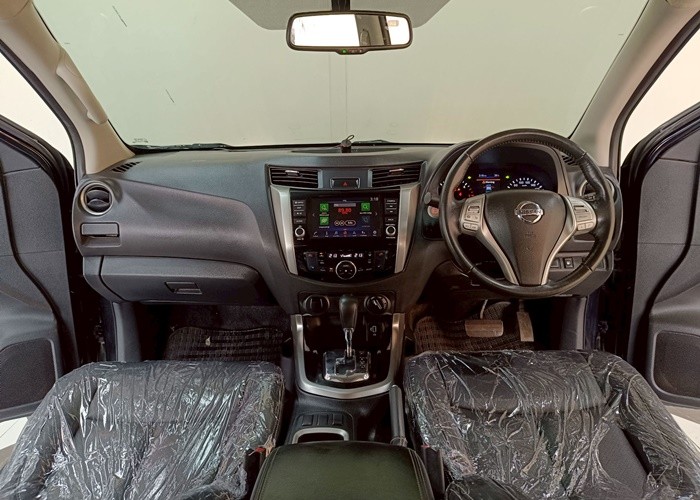 Used 7
                    NISSAN
                     for Sale Image