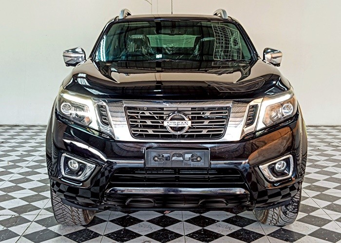 Used 7
                    NISSAN
                     for Sale Image