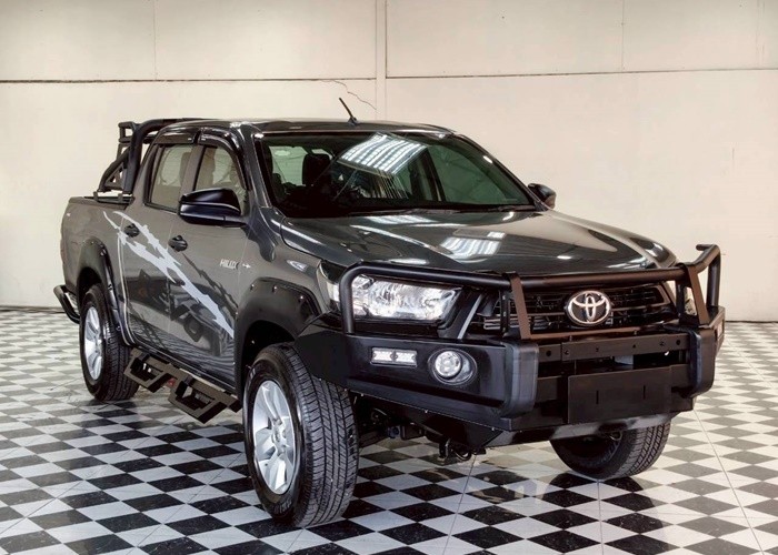 Used 11
                    TOYOTA
                     for Sale Image