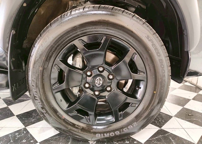 Used 3
                    TOYOTA
                     for Sale Image