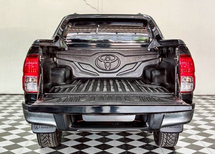 Used 3
                    TOYOTA
                     for Sale Image