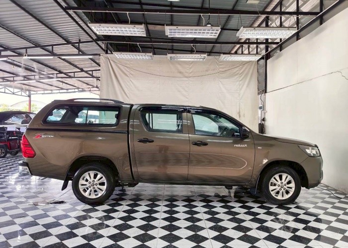 Used 11
                    TOYOTA
                     for Sale Image