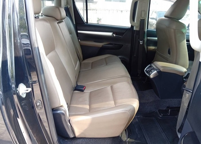 Used 6
                    TOYOTA
                     for Sale Image