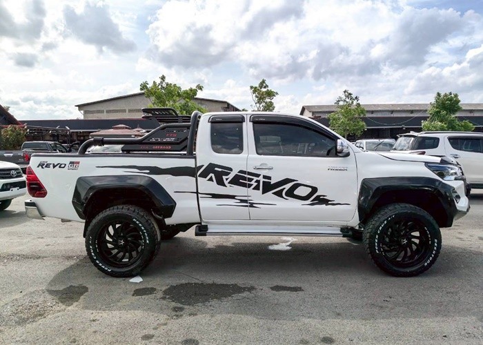 Used 5
                    TOYOTA
                     for Sale Image