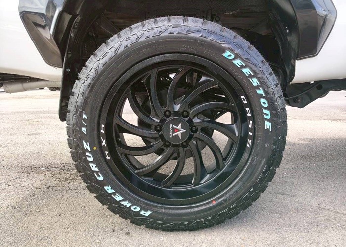 Used 5
                    TOYOTA
                     for Sale Image