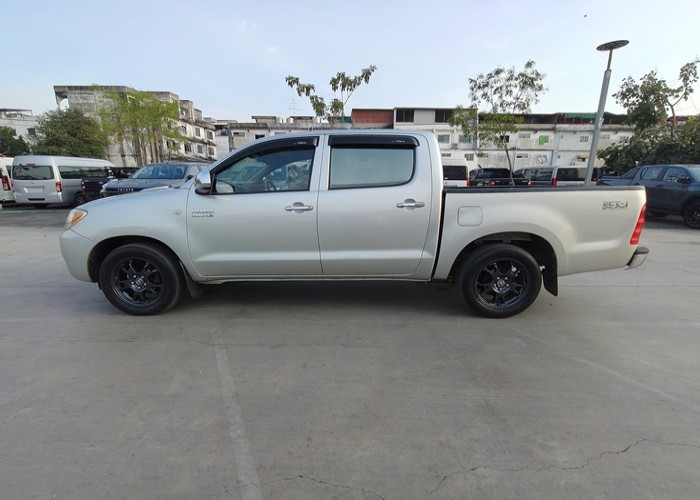 Used 12
                    TOYOTA
                     for Sale Image