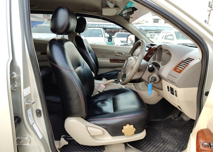 Used 12
                    TOYOTA
                     for Sale Image