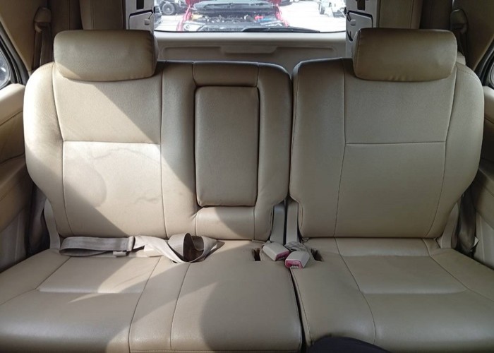 Used 5
                    TOYOTA
                     for Sale Image