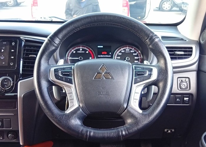 Used 11
                    MITSUBISHI
                     for Sale Image
