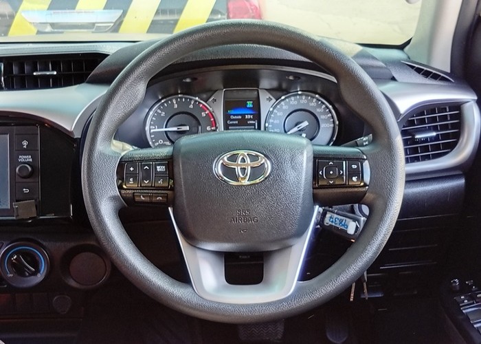 Used 6
                    TOYOTA
                     for Sale Image