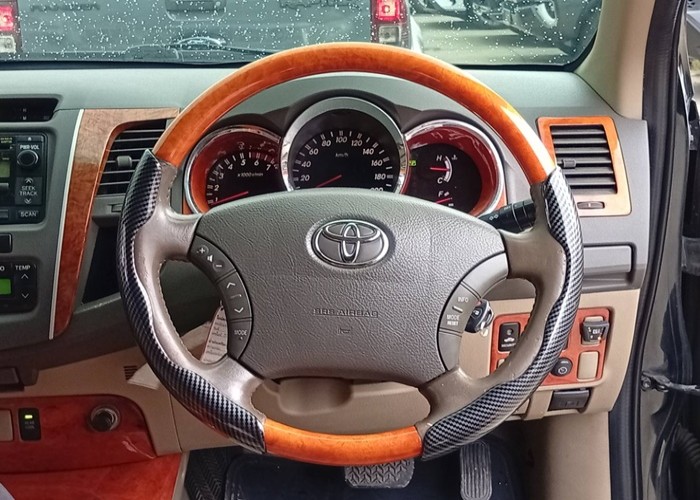 Used 4
                    TOYOTA
                     for Sale Image