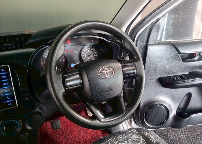 Used 8
                    TOYOTA
                     for Sale Image