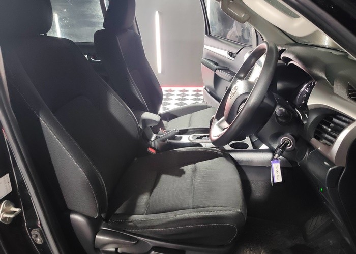 Used 9
                    TOYOTA
                     for Sale Image
