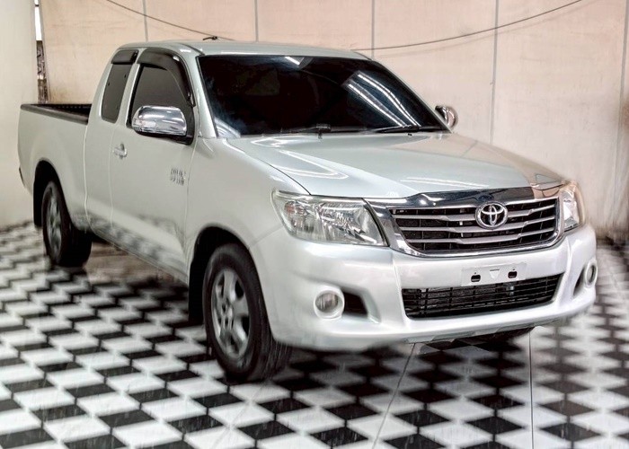 Used 7
                    TOYOTA
                     for Sale Image