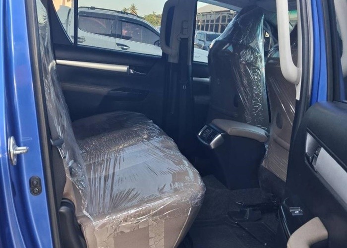 Used 7
                    TOYOTA
                     for Sale Image