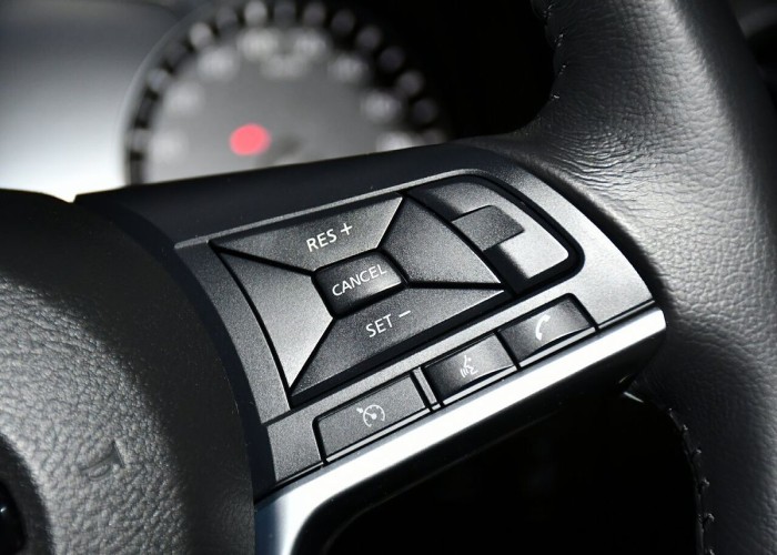 Used 1
                    NISSAN
                     for Sale Image