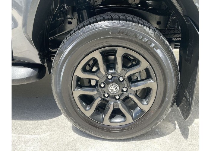 Used 1
                    TOYOTA
                     for Sale Image