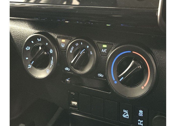 Used 1
                    TOYOTA
                     for Sale Image