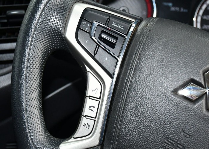 Used 1
                    MITSUBISHI
                     for Sale Image