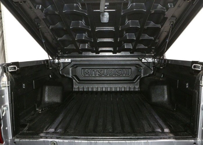 Used 1
                    MITSUBISHI
                     for Sale Image