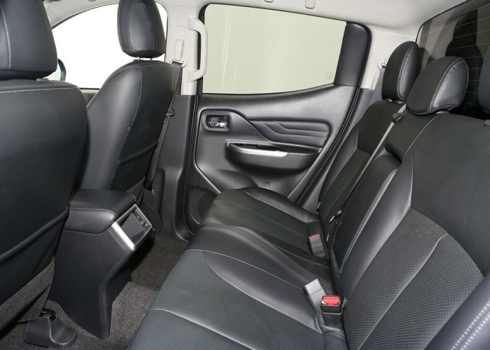 Used 1
                    MITSUBISHI
                     for Sale Image