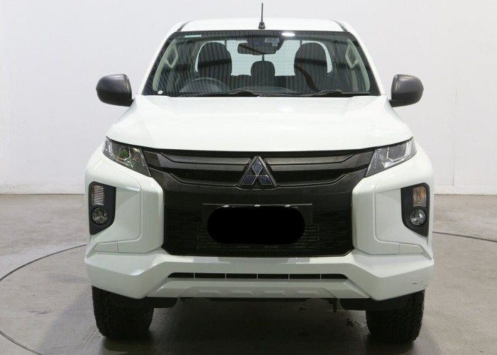 Used 1
                    MITSUBISHI
                     for Sale Image