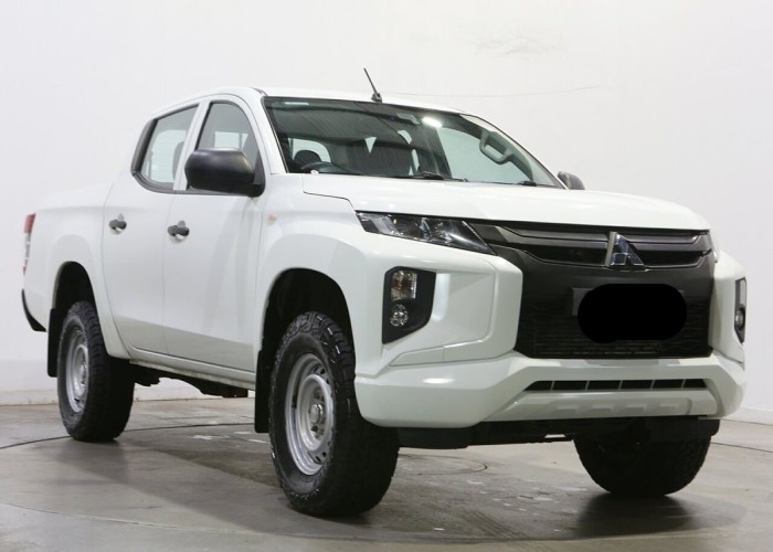 Used 1
                    MITSUBISHI
                     for Sale Image