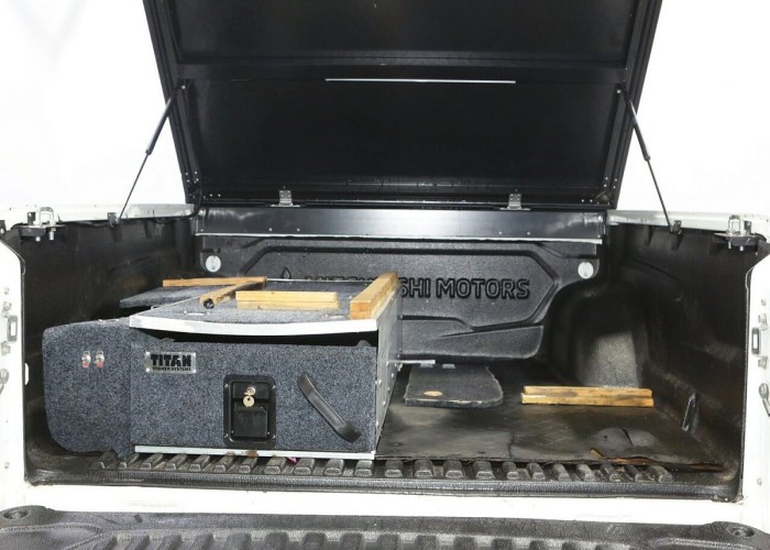 Used 1
                    MITSUBISHI
                     for Sale Image