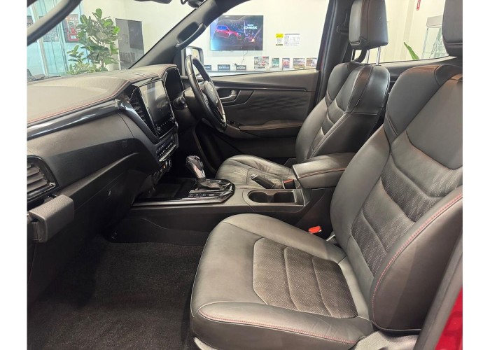 Used 1
                    ISUZU
                     for Sale Image