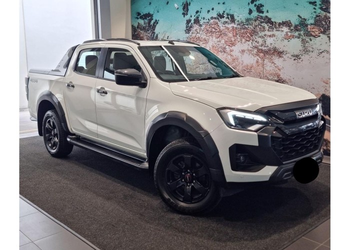 ISUZU
             
                 for Sale for Sale