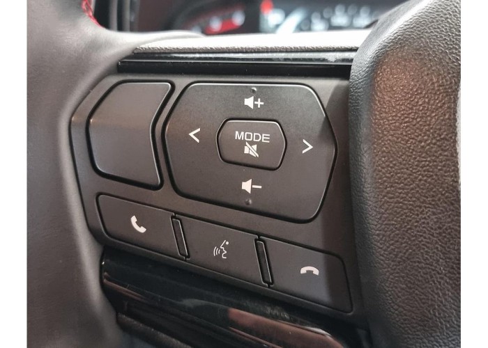 Used 1
                    ISUZU
                     for Sale Image