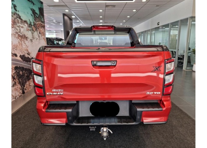 Used 1
                    ISUZU
                     for Sale Image