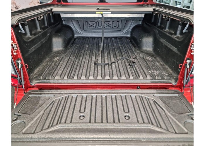 Used 1
                    ISUZU
                     for Sale Image