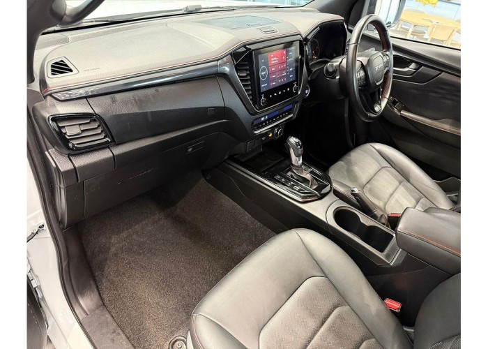 Used 1
                    ISUZU
                     for Sale Image