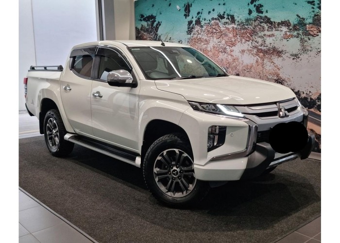 Used 1
                    MITSUBISHI
                     for Sale Image