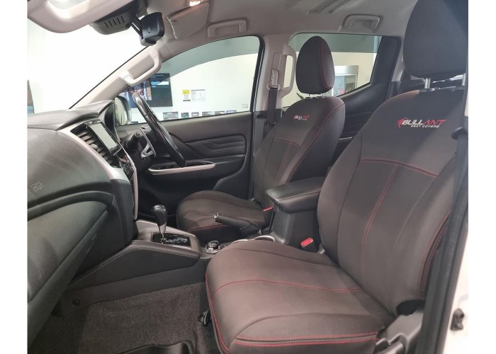 Used 1
                    MITSUBISHI
                     for Sale Image