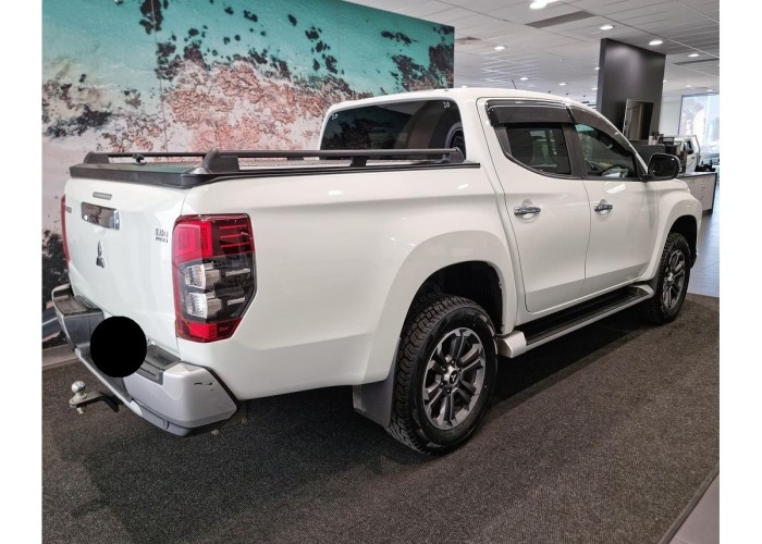 Used 1
                    MITSUBISHI
                     for Sale Image