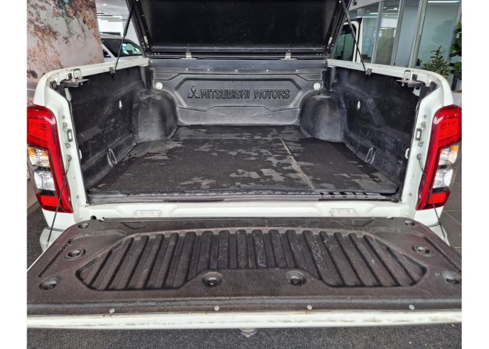 Used 1
                    MITSUBISHI
                     for Sale Image