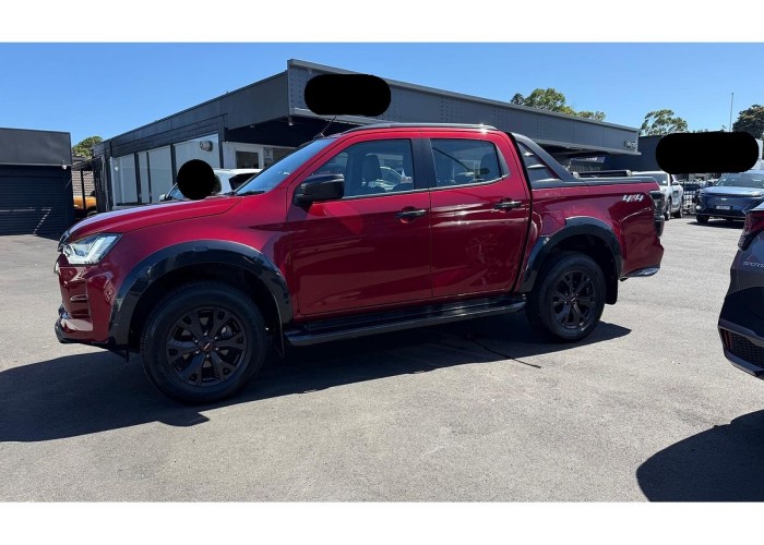 Used 1
                    ISUZU
                     for Sale Image